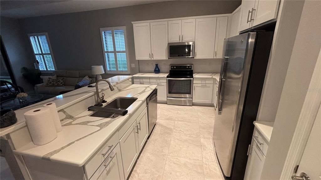 En Venta: $430,000 (2 camas, 2 baños, 1581 Pies cuadrados)