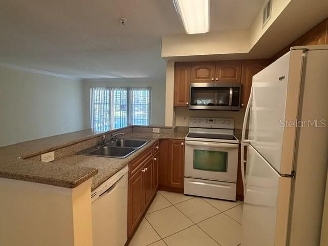 В аренду: $2,400 (3 спален, 2 ванн, 1186 Квадратных фут)