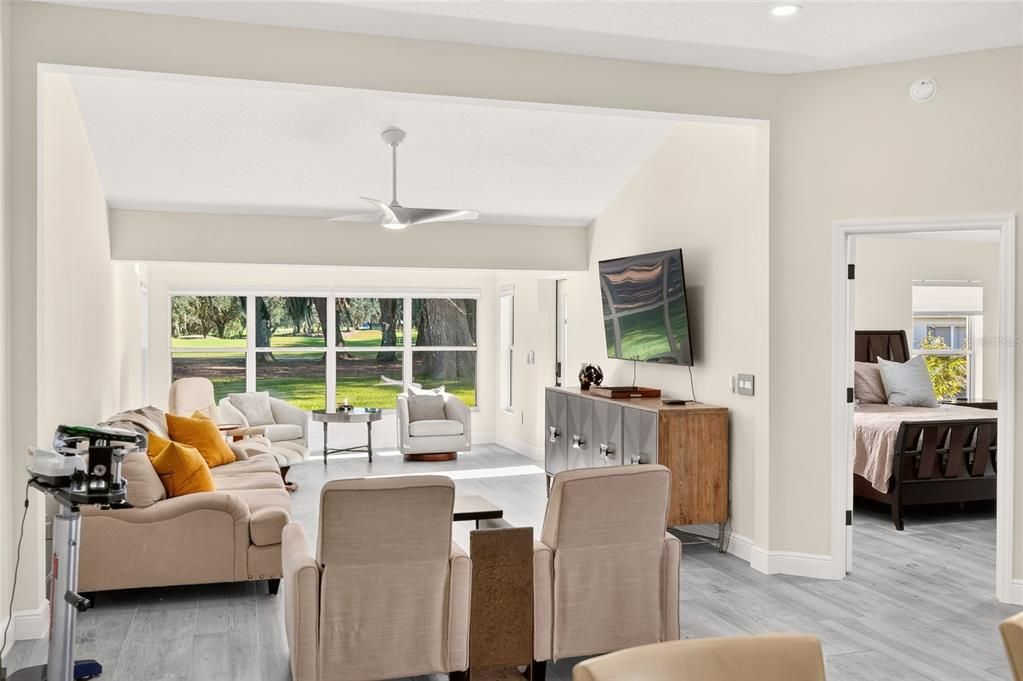 En Venta: $798,000 (3 camas, 2 baños, 2174 Pies cuadrados)