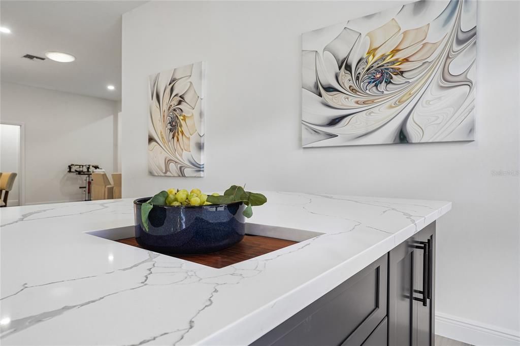 En Venta: $798,000 (3 camas, 2 baños, 2174 Pies cuadrados)