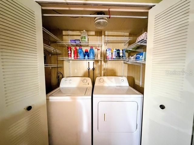 En Venta: $235,000 (2 camas, 2 baños, 894 Pies cuadrados)