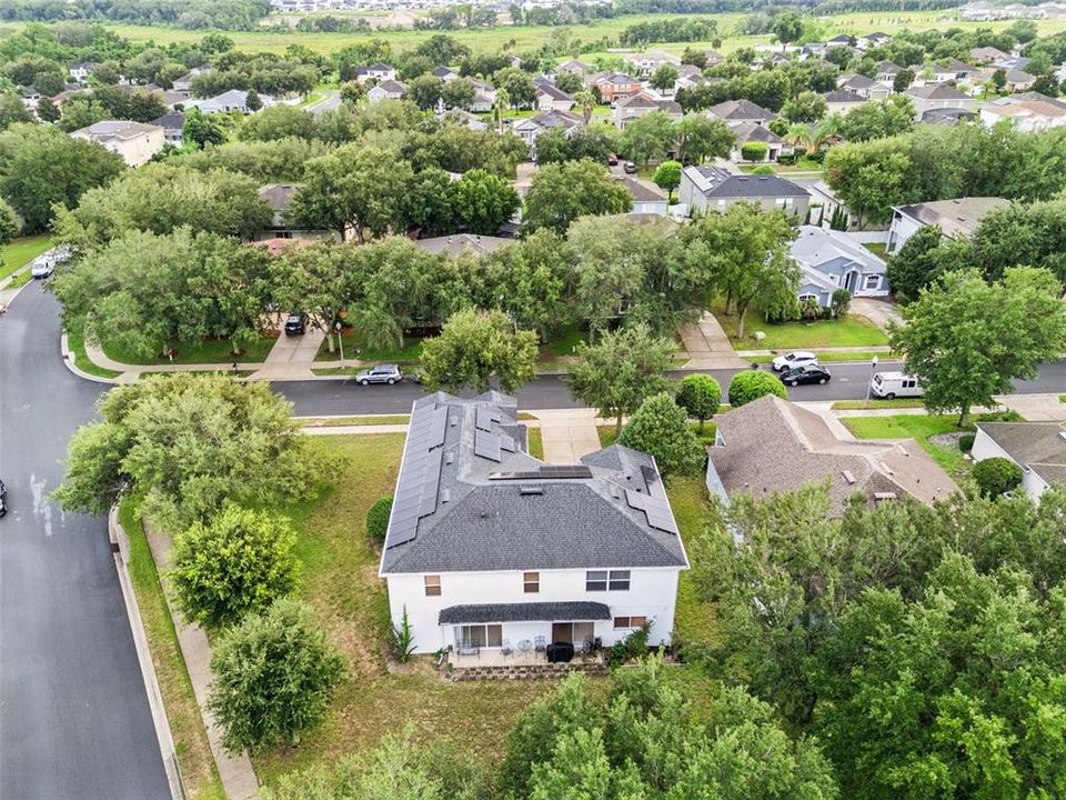 For Sale: $550,000 (5 beds, 3 baths, 4014 Square Feet)