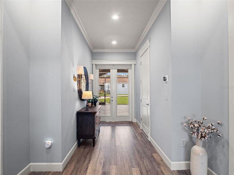 En Venta: $1,425,000 (4 camas, 2 baños, 2574 Pies cuadrados)
