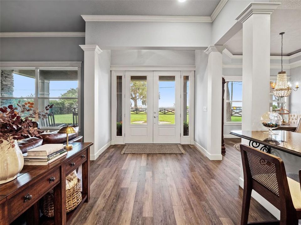 En Venta: $1,425,000 (4 camas, 2 baños, 2574 Pies cuadrados)