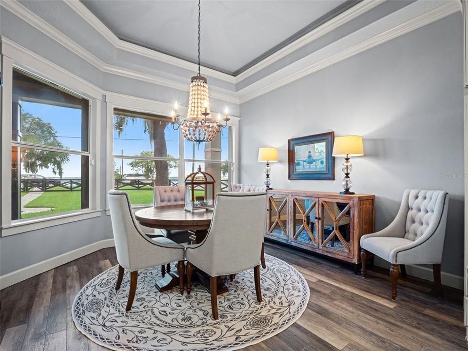 En Venta: $1,425,000 (4 camas, 2 baños, 2574 Pies cuadrados)