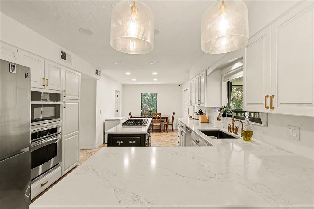 For Sale: $1,275,000 (4 beds, 3 baths, 2977 Square Feet)