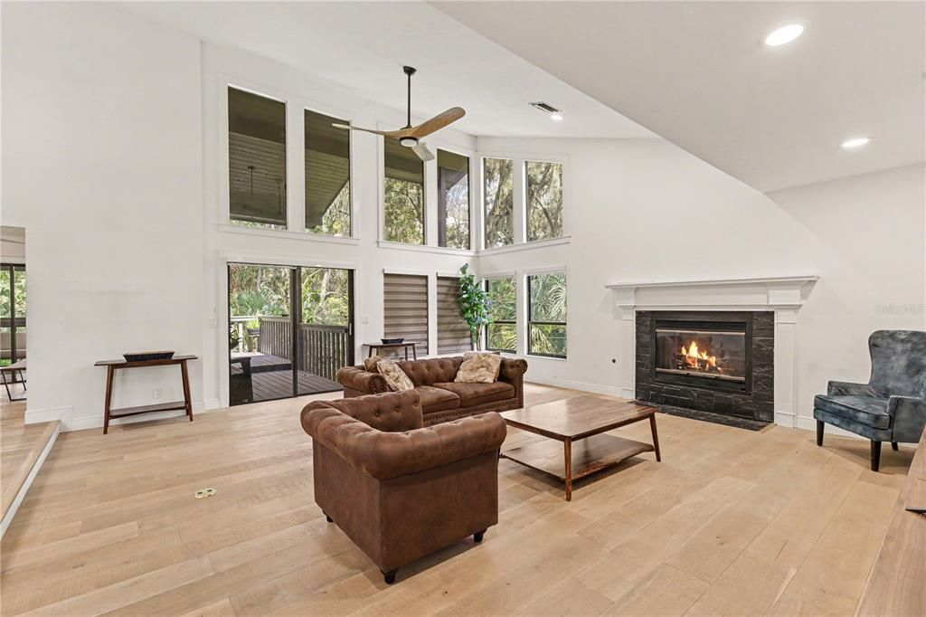 For Sale: $1,275,000 (4 beds, 3 baths, 2977 Square Feet)