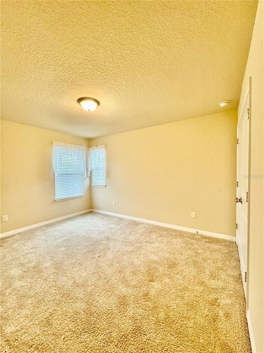 В аренду: $2,850 (3 спален, 2 ванн, 2014 Квадратных фут)