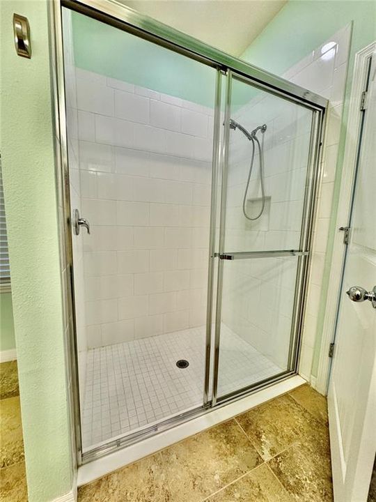 В аренду: $2,850 (3 спален, 2 ванн, 2014 Квадратных фут)