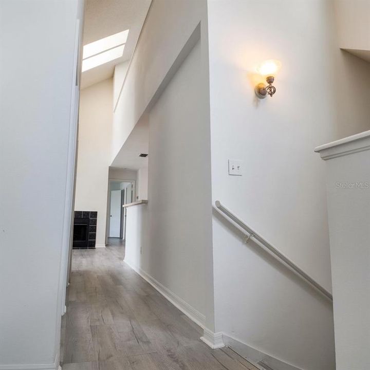 For Sale: $145,000 (2 beds, 2 baths, 1422 Square Feet)