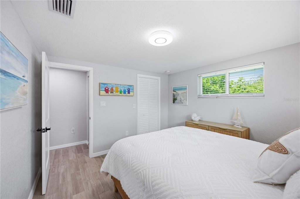 В аренду: $1,800 (5 спален, 4 ванн, 600 Квадратных фут)