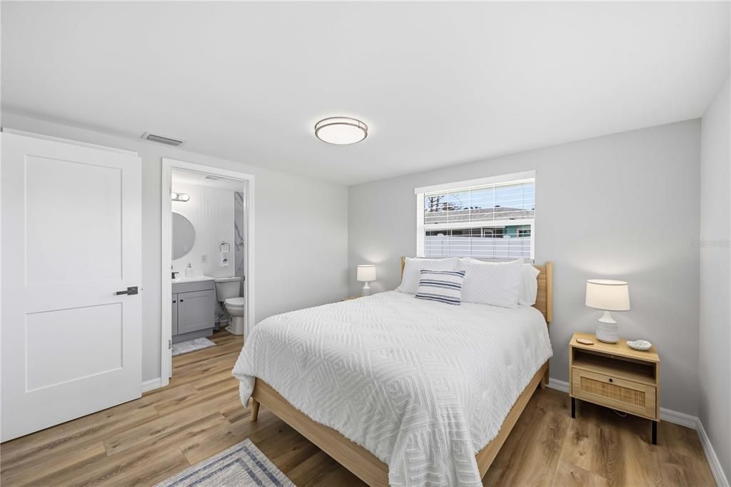 В аренду: $1,800 (5 спален, 4 ванн, 600 Квадратных фут)