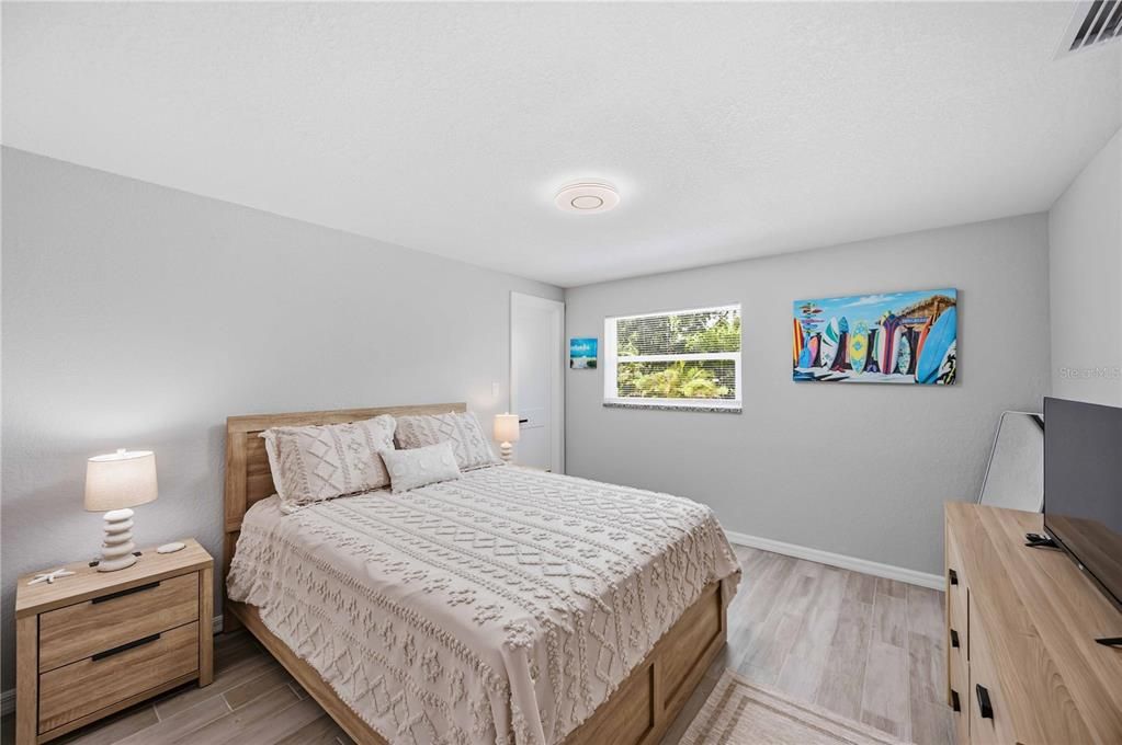 В аренду: $1,800 (5 спален, 4 ванн, 600 Квадратных фут)