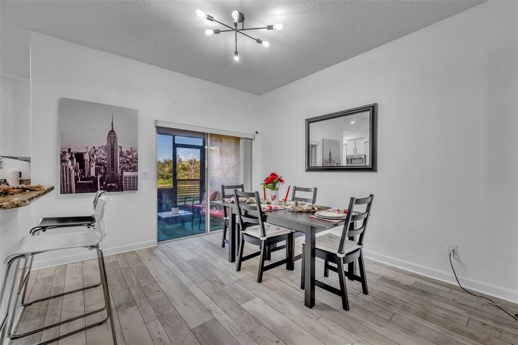 En Venta: $330,000 (3 camas, 2 baños, 1794 Pies cuadrados)