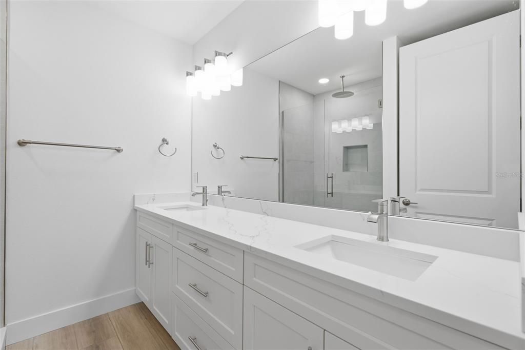 For Sale: $1,525,000 (3 beds, 2 baths, 1512 Square Feet)