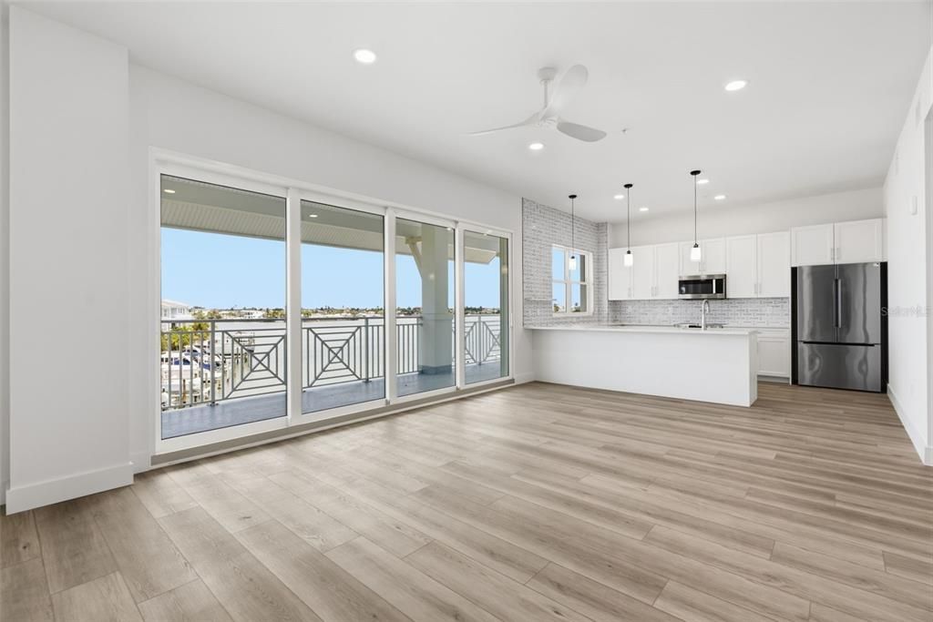 For Sale: $1,525,000 (3 beds, 2 baths, 1512 Square Feet)