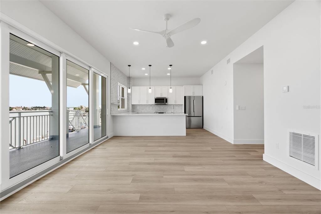 For Sale: $1,525,000 (3 beds, 2 baths, 1512 Square Feet)