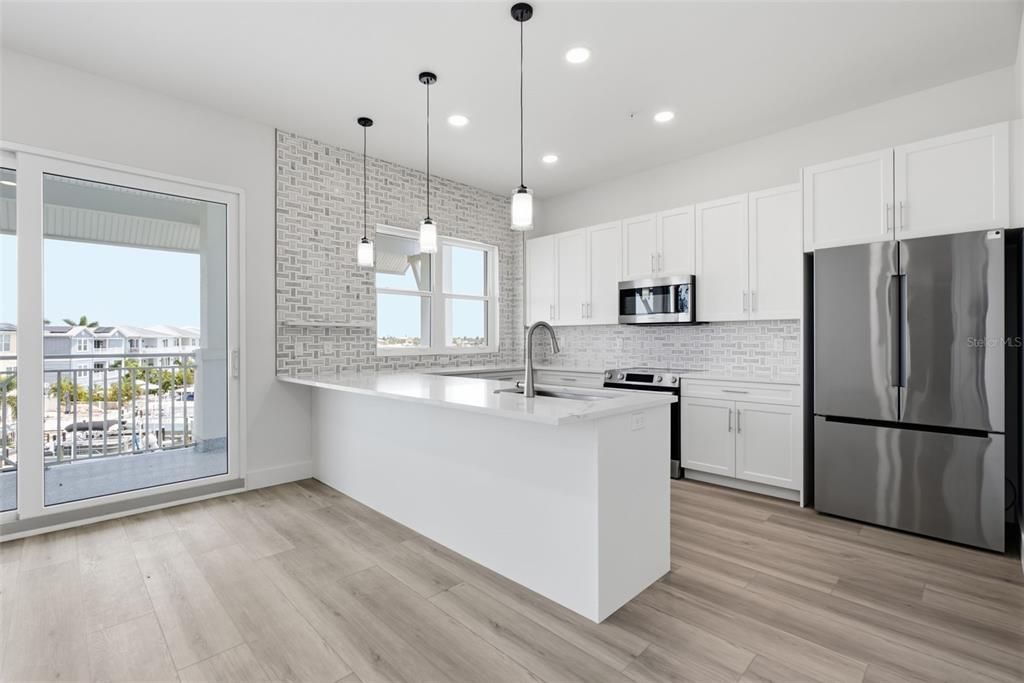 For Sale: $1,525,000 (3 beds, 2 baths, 1512 Square Feet)