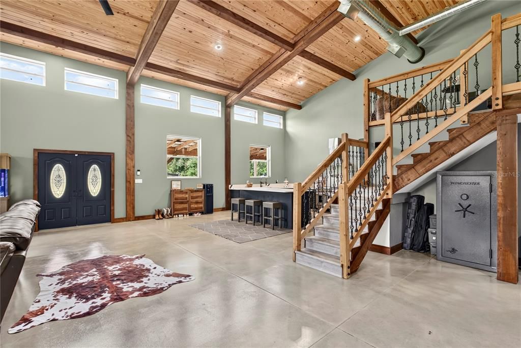 For Sale: $1,200,000 (3 beds, 2 baths, 3379 Square Feet)