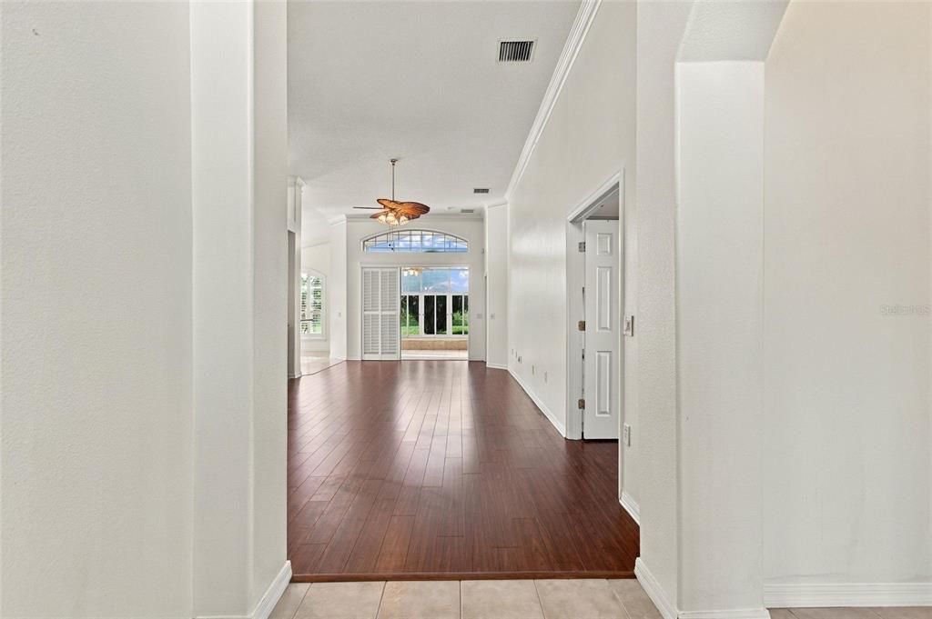 En Venta: $337,000 (3 camas, 2 baños, 1788 Pies cuadrados)