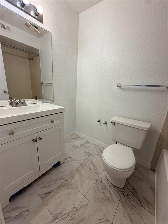 В аренду: $1,490 (2 спален, 2 ванн, 836 Квадратных фут)