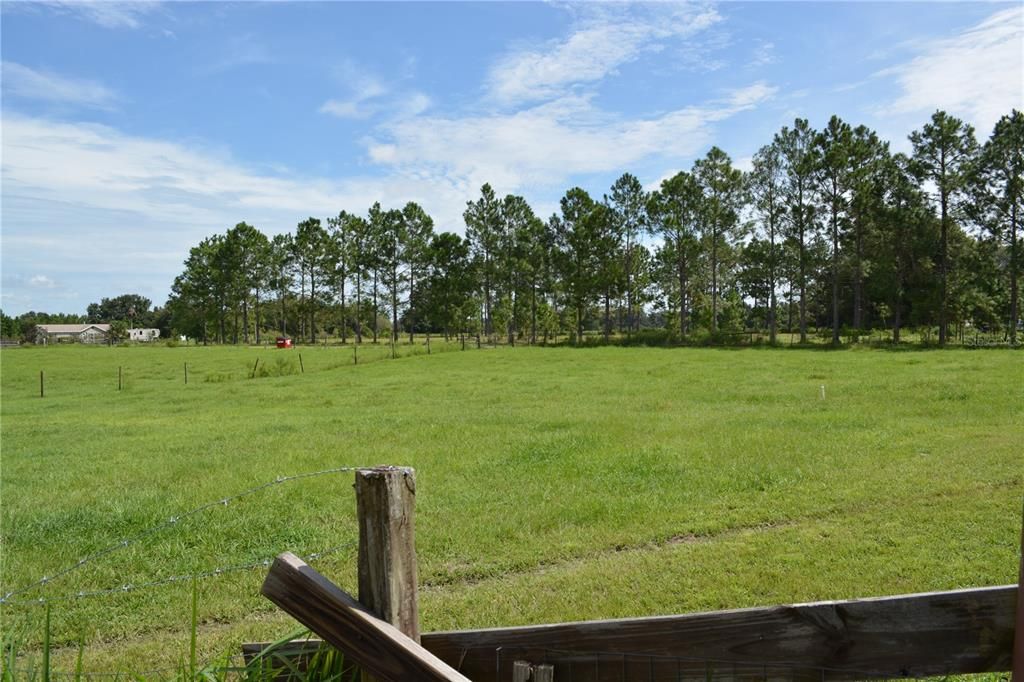 En Venta: $335,000 (3 camas, 1 baños, 1112 Pies cuadrados)