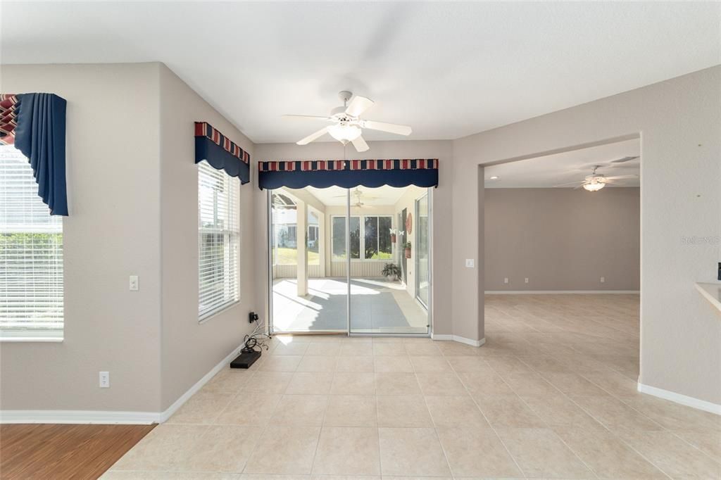 For Sale: $399,900 (3 beds, 2 baths, 2413 Square Feet)