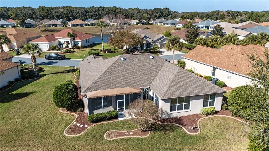 For Sale: $399,900 (3 beds, 2 baths, 2413 Square Feet)