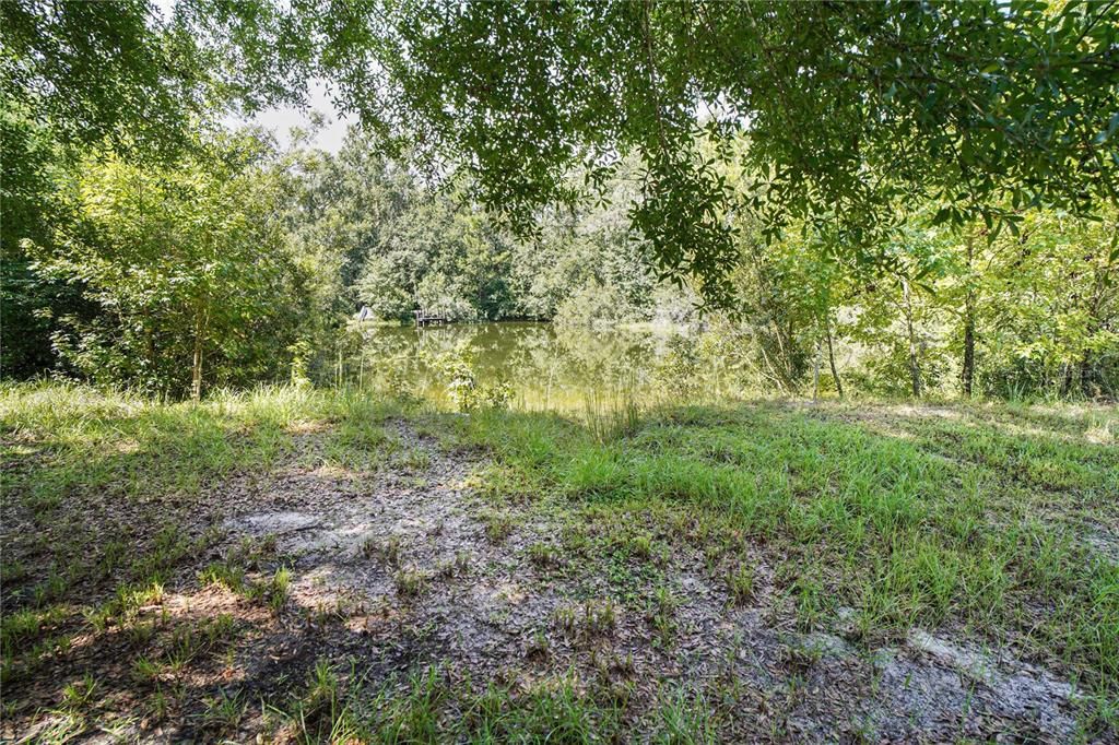 待售: $269,900 (2.43 acres)