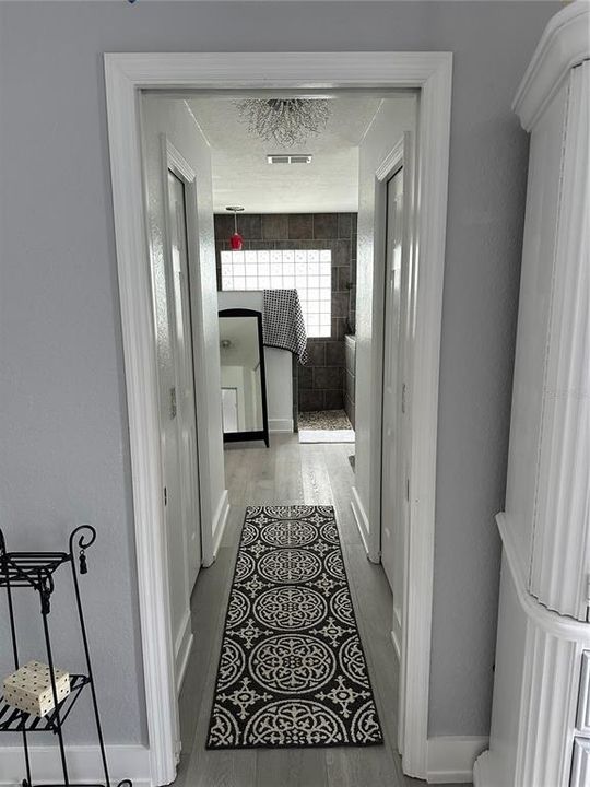 En Venta: $400,000 (3 camas, 2 baños, 1940 Pies cuadrados)