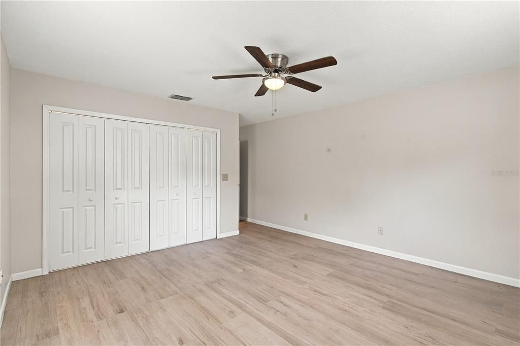 For Sale: $419,000 (2 beds, 2 baths, 1592 Square Feet)