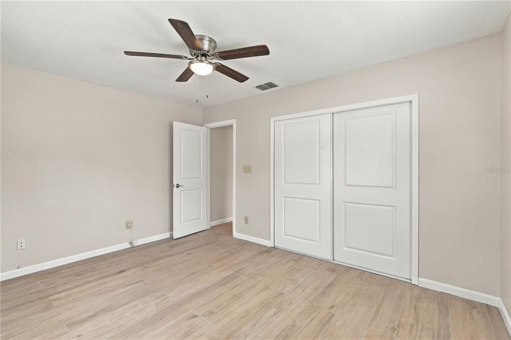 For Sale: $419,000 (2 beds, 2 baths, 1592 Square Feet)
