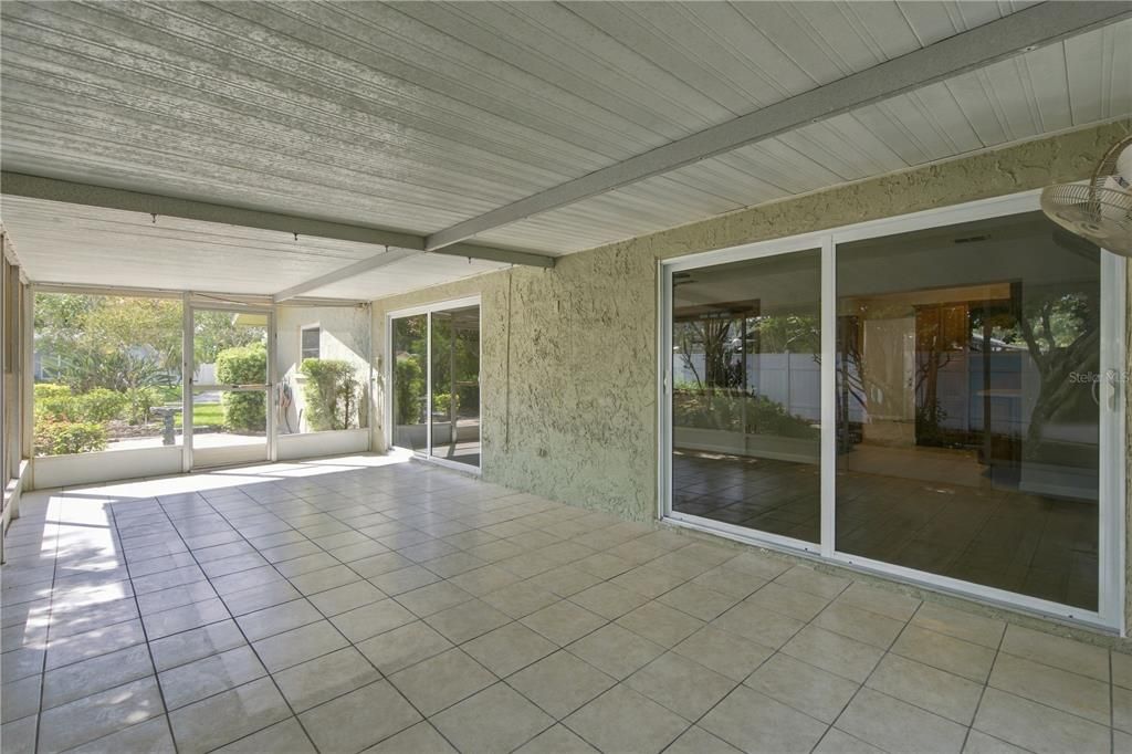 For Sale: $419,000 (2 beds, 2 baths, 1592 Square Feet)