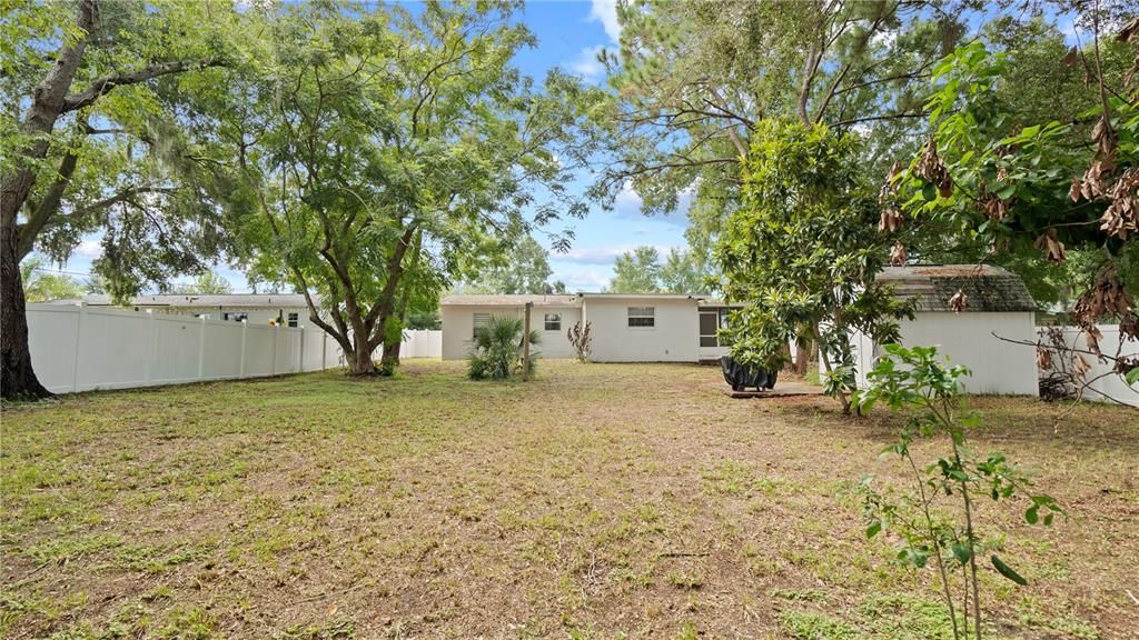 На продажу: $359,900 (3 спален, 2 ванн, 1275 Квадратных фут)