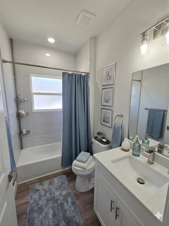 For Sale: $315,000 (4 beds, 3 baths, 1865 Square Feet)