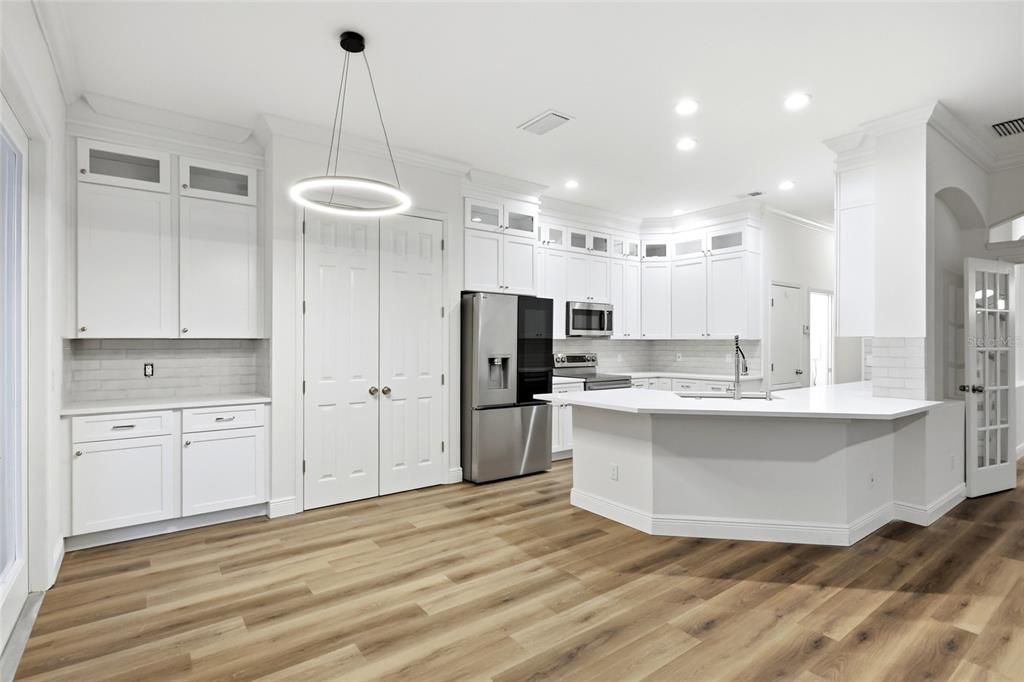 For Rent: $5,500 (4 beds, 3 baths, 3908 Square Feet)