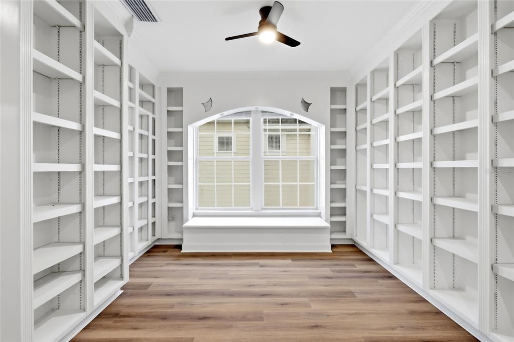 For Rent: $5,500 (4 beds, 3 baths, 3908 Square Feet)