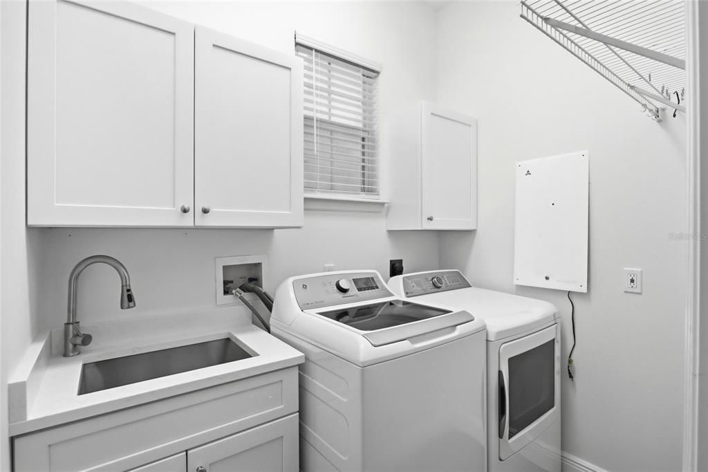 For Rent: $5,500 (4 beds, 3 baths, 3908 Square Feet)