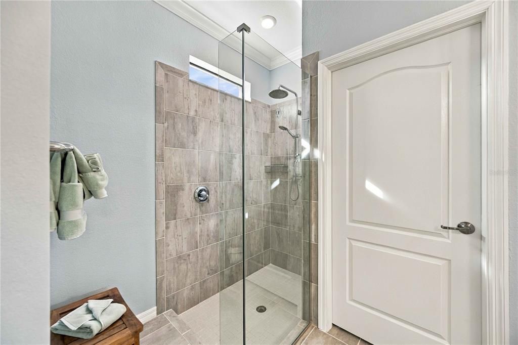 На продажу: $448,000 (2 спален, 2 ванн, 1907 Квадратных фут)