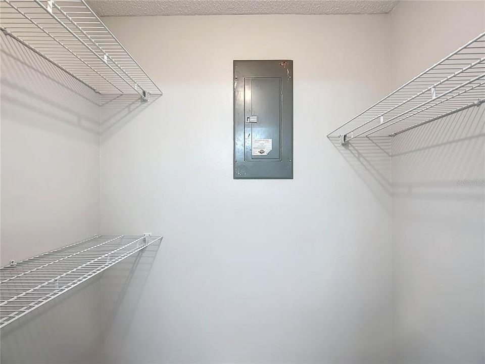 En Venta: $175,000 (2 camas, 2 baños, 1144 Pies cuadrados)