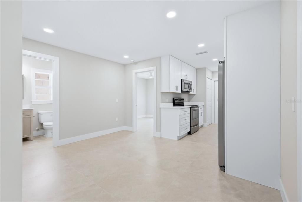 На продажу: $289,000 (3 спален, 2 ванн, 1088 Квадратных фут)