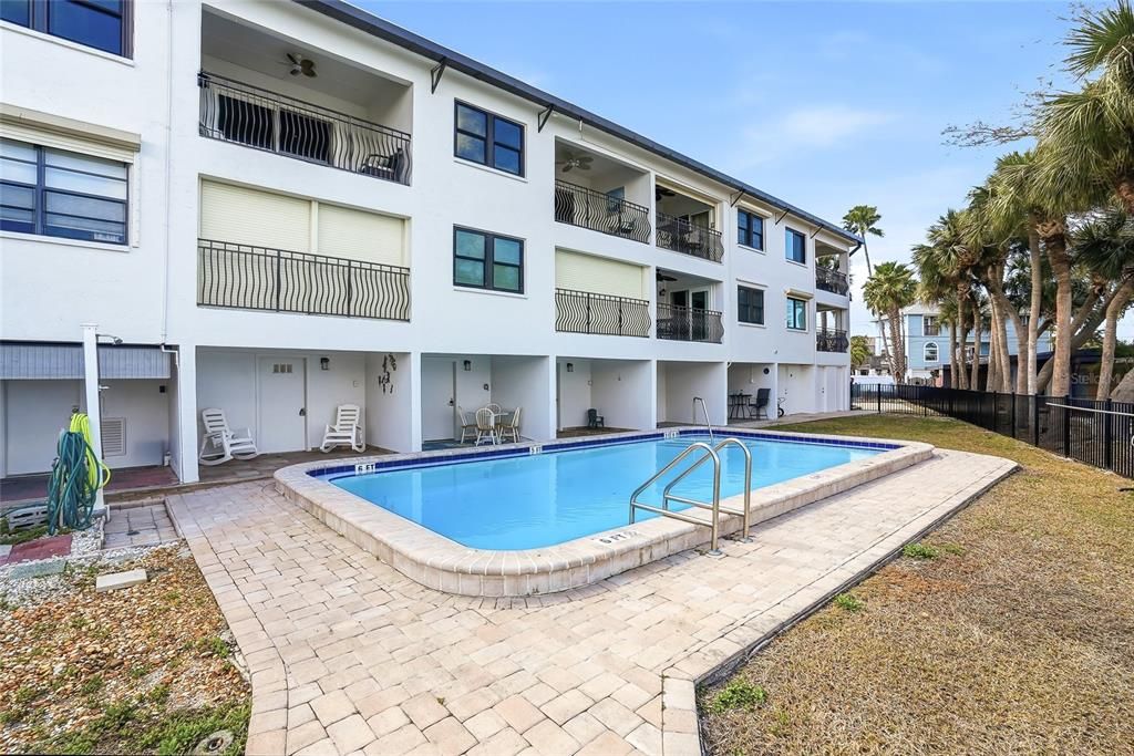 En Venta: $450,000 (2 camas, 2 baños, 1110 Pies cuadrados)