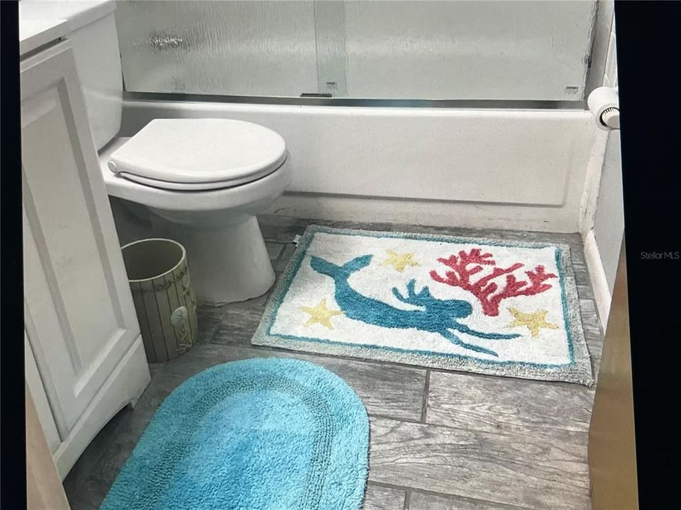 For Sale: $335,000 (2 beds, 1 baths, 1112 Square Feet)