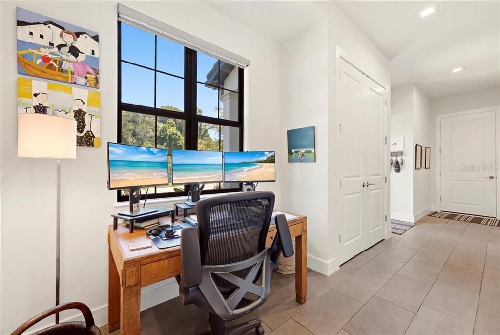 На продажу: $3,000,000 (4 спален, 4 ванн, 3415 Квадратных фут)