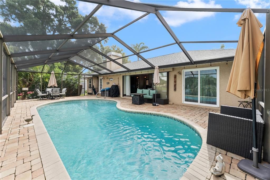 En Venta: $634,990 (3 camas, 2 baños, 1811 Pies cuadrados)