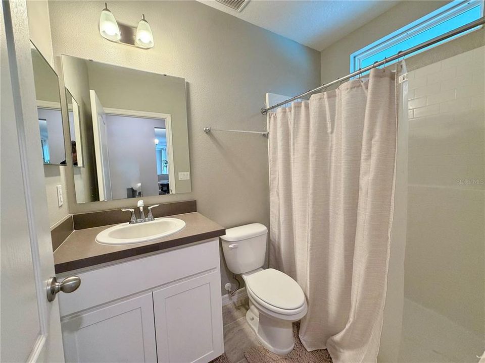 For Rent: $3,500 (5 beds, 3 baths, 3158 Square Feet)