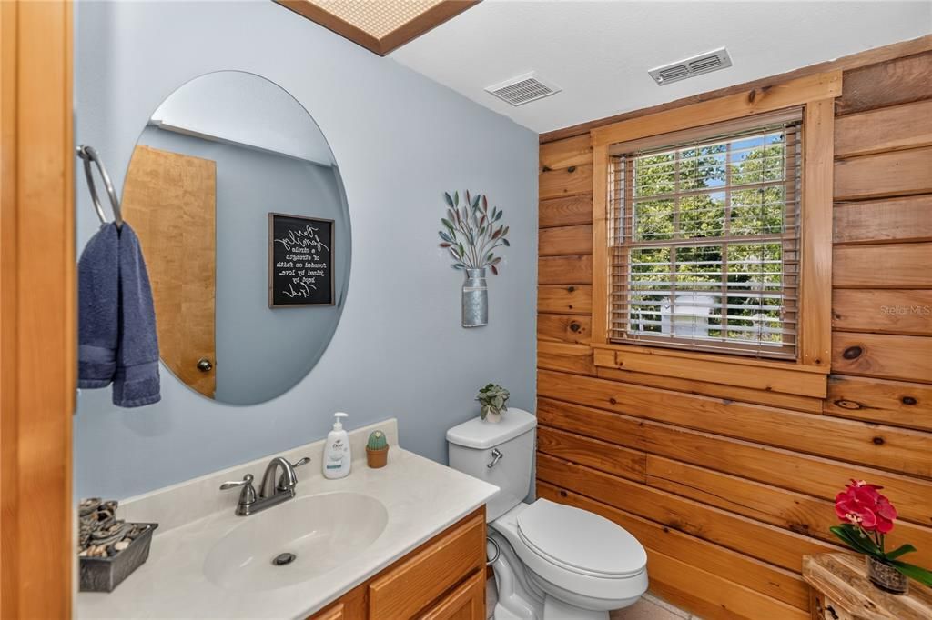 For Sale: $599,900 (3 beds, 2 baths, 2350 Square Feet)