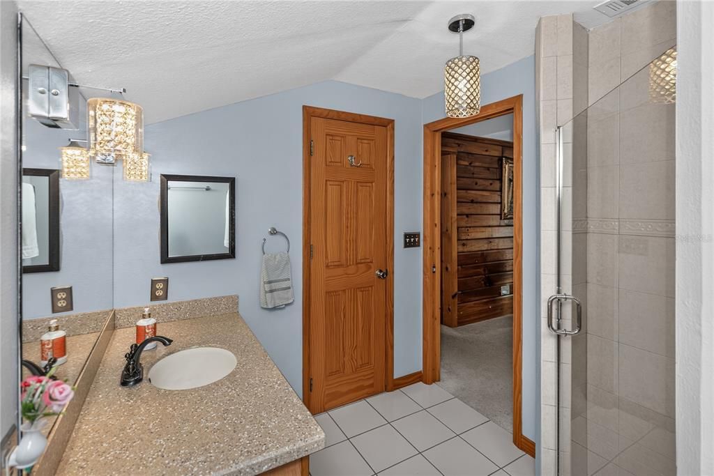 For Sale: $599,900 (3 beds, 2 baths, 2350 Square Feet)
