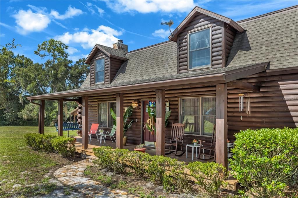 For Sale: $599,900 (3 beds, 2 baths, 2350 Square Feet)