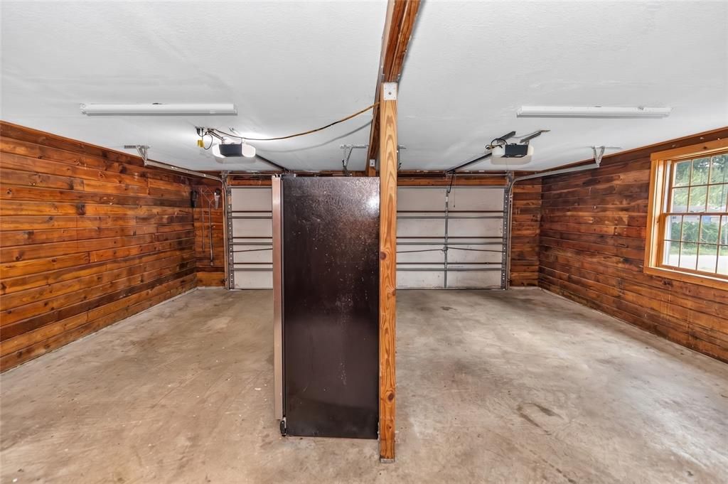 For Sale: $599,900 (3 beds, 2 baths, 2350 Square Feet)